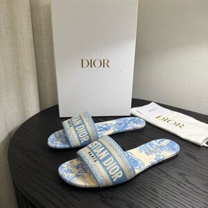 Christian Dior Dway Slide Sandal Embroidered Logo Cream/Light Blue 38.5